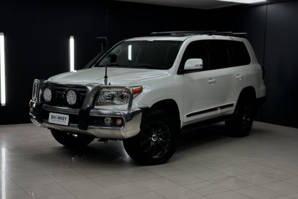 Sahara Off-Road Vehicle Detailing