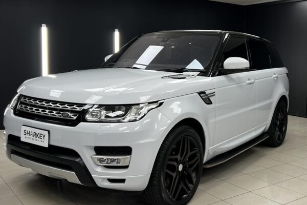 White Range Rover Off-Road Vehicle Detailing